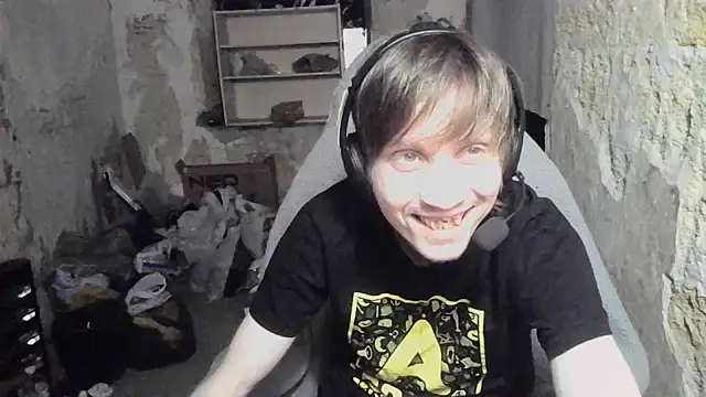 makarov1993 online show from August 8, 2026, 1:41 am