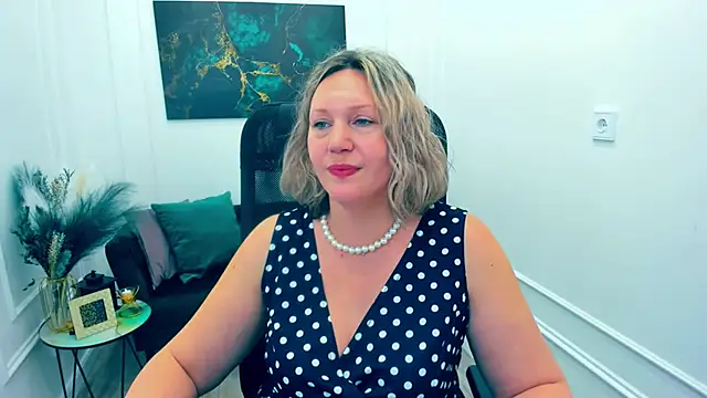 Snapshot of NinaStarle chatting on March 21, 2026, 8:19 am NinaStarle online show from March 21, 2026, 8:19 am