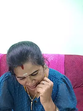 Snapshot of tamilaruvi chatting on August 3, 2026, 2:00 pm tamilaruvi online show from August 3, 2026, 2:00 pm