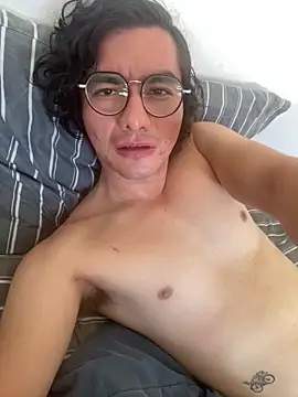 long nigth online show from May 14, 2026, 11:00 pm