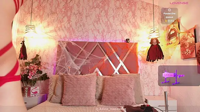 Snapshot of Aliice1_ chatting on October 30, 2025, 7:47 pm Aliice1 online show from October 30, 2025, 7:47 pm