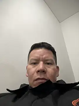 Manu0586 online show from October 16, 2025, 7:20 am