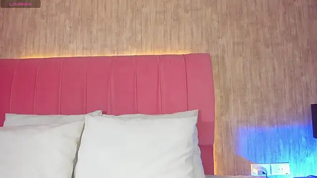 Kendra kobein online show from November 14, 2025, 7:45 pm