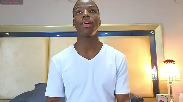 Snapshot of CharlesBrown_ chatting on October 20, 2025, 12:16 pm CharlesBrown  online show from October 20, 2025, 12:16 pm