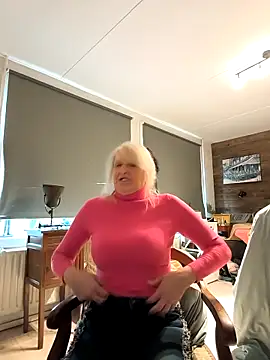 SexyKato001 online show from October 17, 2025, 1:57 pm