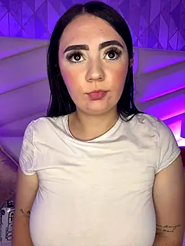 Snapshot of Valeria_carter chatting on September 25, 2025, 8:23 pm Valeria carter online show from September 25, 2025, 8:23 pm