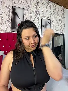 Larissa Antonella online show from June 26, 2026, 4:06 am