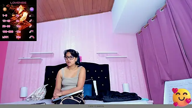Azul Moon online show from September 13, 2025, 3:17 am