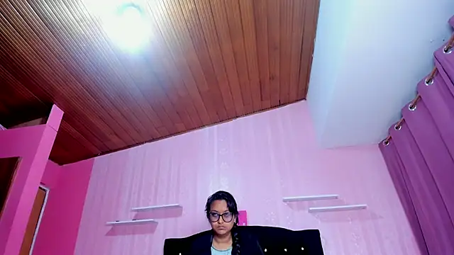 Azul Moon online show from September 21, 2025, 3:30 am