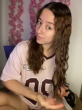 Snapshot of -rosi chatting on May 28, 2026, 1:14 am -rosi online show from May 28, 2026, 1:14 am