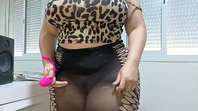 Lady-Rozalia online show from October 13, 2025, 3:56 pm