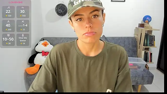 Snapshot of natt_op chatting on September 29, 2025, 9:19 pm natt op online show from September 29, 2025, 9:19 pm