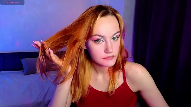 Snapshot of Ida_FaneStain chatting on October 2, 2025, 2:51 am Ida FaneStain online show from October 2, 2025, 2:51 am