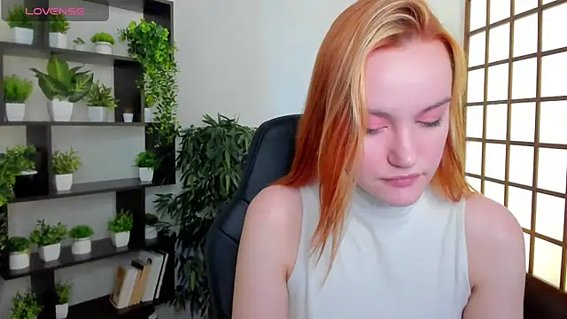 Snapshot of Ida_FaneStain chatting on October 11, 2025, 3:06 am Ida FaneStain online show from October 11, 2025, 3:06 am