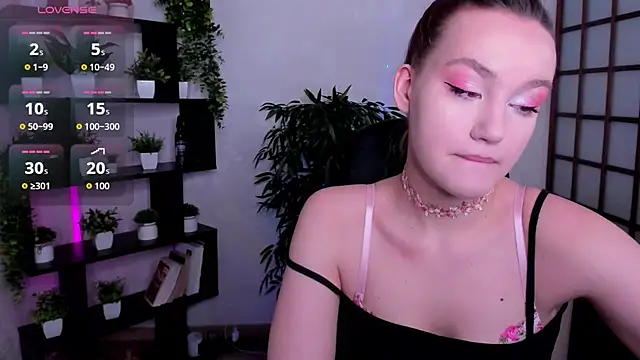 Ida FaneStain online show from February 14, 2026, 2:19 am