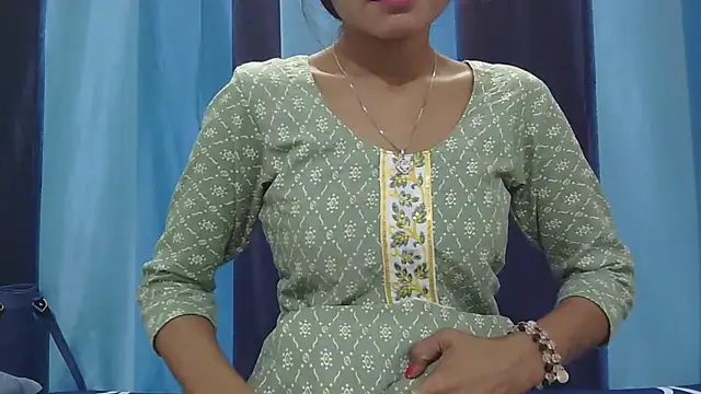 Aarti misty71 online show from November 23, 2025, 5:07 am