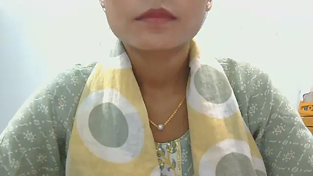Aarti misty71 online show from June 27, 2026, 5:56 am
