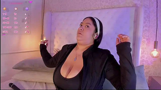 Leah Bensson online show from January 19, 2026, 2:43 pm