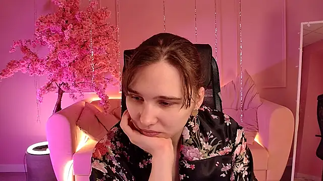 TessaMill online show from March 4, 2026, 9:15 am