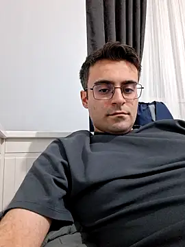 Snapshot of Obstacless chatting on February 22, 2026, 7:01 pm Obstacless online show from February 22, 2026, 7:01 pm