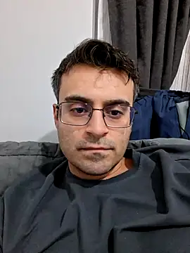 Snapshot of Obstacless chatting on February 23, 2026, 7:33 pm Obstacless online show from February 23, 2026, 7:33 pm
