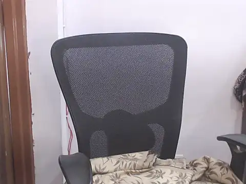 Snapshot of Horny_sha chatting on September 20, 2025, 6:58 am Horny sha online show from September 20, 2025, 6:58 am