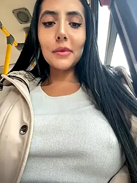 oh nina online show from October 16, 2025, 10:11 pm