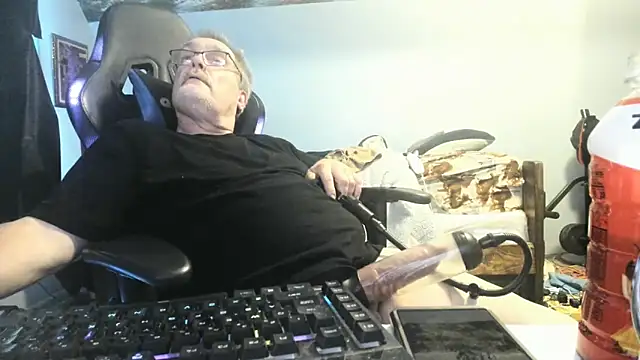 Snapshot of jimboaza123 chatting on October 14, 2025, 7:36 pm jimboaza123 online show from October 14, 2025, 7:36 pm