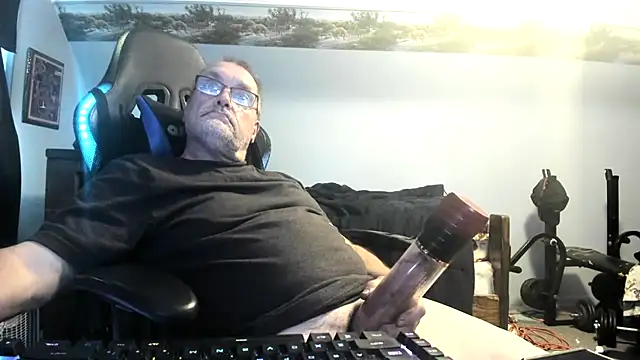 Snapshot of jimboaza123 chatting on October 30, 2025, 6:41 pm jimboaza123 online show from October 30, 2025, 6:41 pm