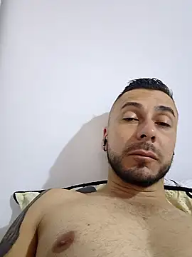 deibyzapata online show from March 27, 2026, 12:38 am