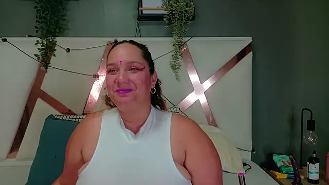JenaCooper  online show from June 15, 2026, 12:24 am