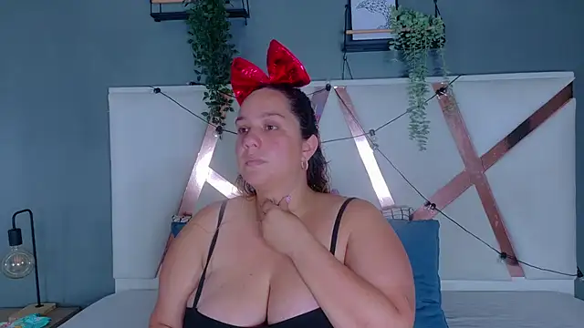 JenaCooper  online show from June 22, 2026, 1:51 am