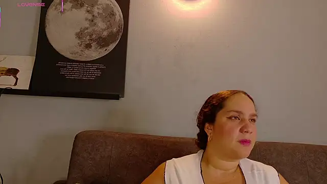 JenaCooper  online show from July 3, 2026, 7:31 pm