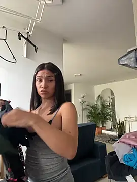 Snapshot of dollforsex_ chatting on October 9, 2025, 8:29 pm dollforsex online show from October 9, 2025, 8:29 pm