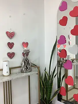 Snapshot of dollforsex_ chatting on February 14, 2026, 6:15 pm dollforsex online show from February 14, 2026, 6:15 pm