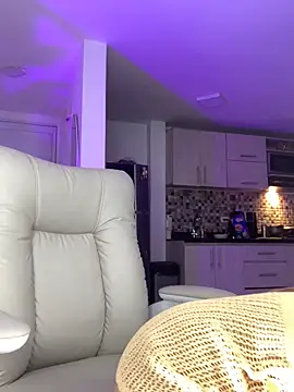 Snapshot of dollforsex_ chatting on March 21, 2026, 3:00 am dollforsex online show from March 21, 2026, 3:00 am