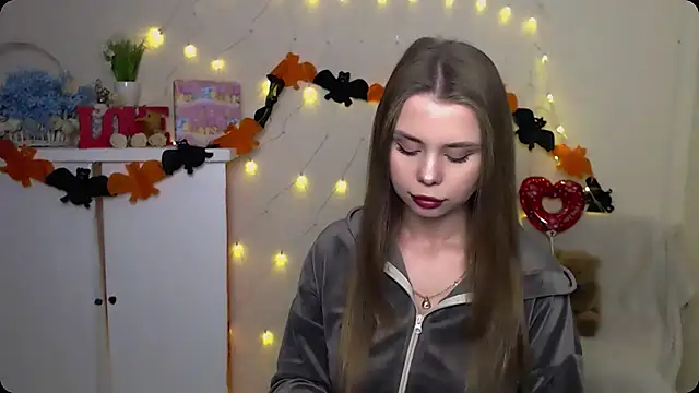 OceanicDawn online show from October 15, 2025, 5:40 am