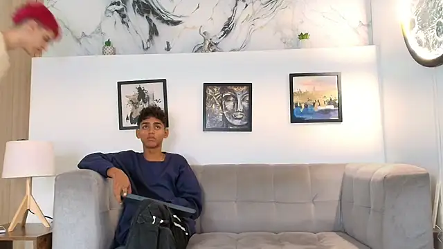TWINKS FRIENDS online show from May 6, 2026, 1:27 pm