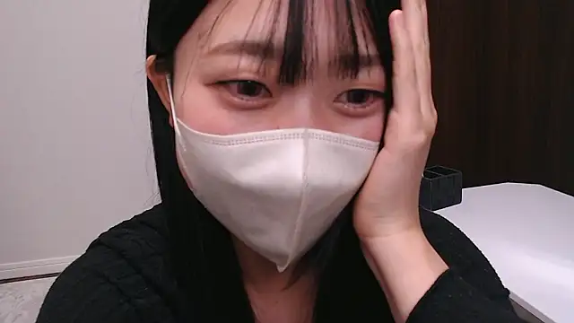 Snapshot of OSUSHI-CHAN chatting on November 5, 2025, 1:44 pm OSUSHI-CHAN online show from November 5, 2025, 1:44 pm