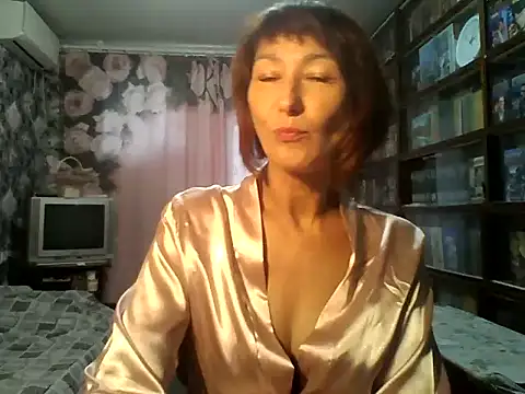 Snapshot of Pline1 chatting on October 1, 2025, 11:05 am Pline1 online show from October 1, 2025, 11:05 am