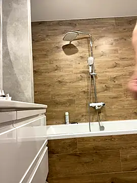 Snapshot of knyazi chatting on October 17, 2025, 6:16 am knyazi online show from October 17, 2025, 6:16 am