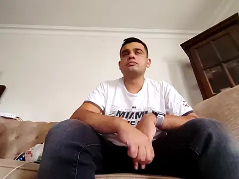 Snapshot of kocasosisli chatting on September 27, 2025, 11:04 am kocasosisli online show from September 27, 2025, 11:04 am