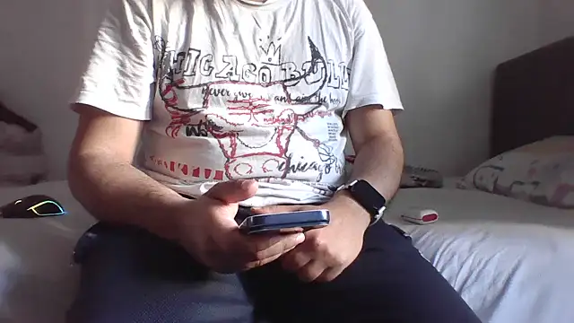 kocasosisli online show from June 3, 2026, 2:44 pm