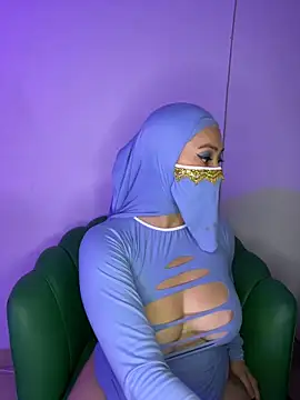 Snapshot of Aisha_Malek chatting on October 27, 2025, 7:18 pm Aisha Malek online show from October 27, 2025, 7:18 pm