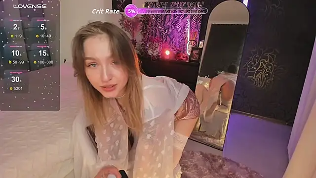 Snapshot of Annie_Leone chatting on May 20, 2026, 4:46 pm Annie Leone online show from May 20, 2026, 4:46 pm
