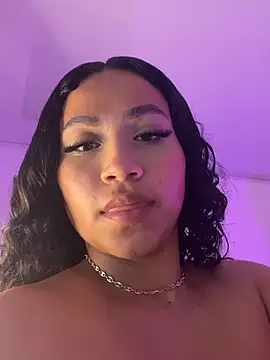  emilywalker online show from February 4, 2026, 2:06 am