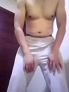 hotmanxxx84 online show from October 10, 2025, 2:49 pm