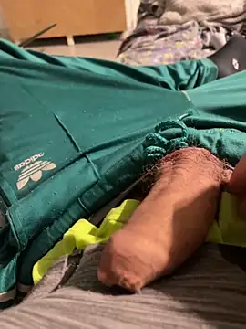 piselloneee19 online show from October 4, 2025, 7:06 am