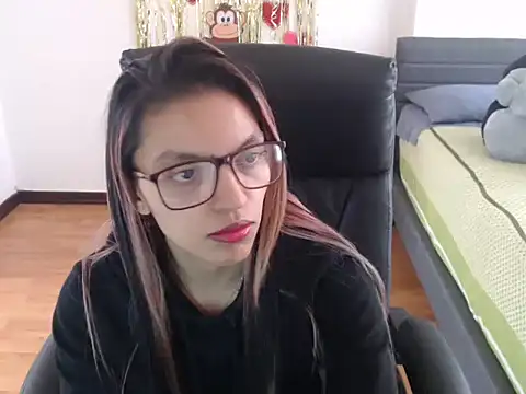 sanderste1 online show from September 11, 2025, 3:34 pm