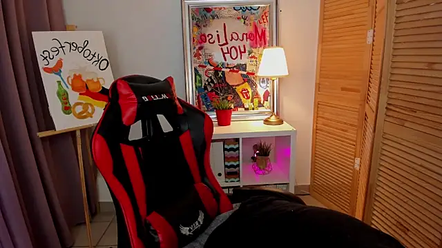 Snapshot of ayakskalermonss chatting on October 7, 2025, 8:00 am ayakskalermonss online show from October 7, 2025, 8:00 am